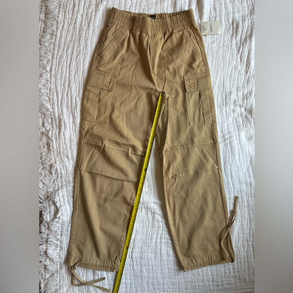 H&M Women’s Cargo Pants